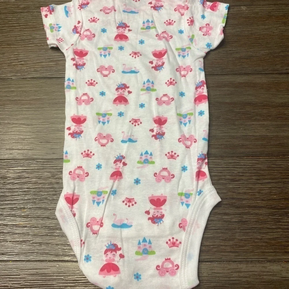 ONESIES brand baby 3-6 month 2 piece set girl 3/$25👶